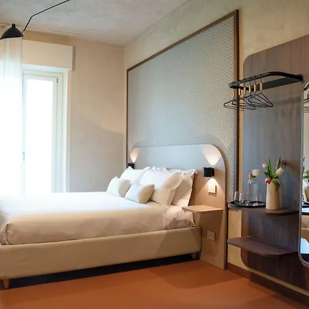 Hotel Susa 3*