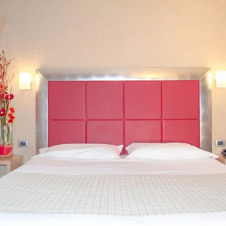 Susa Hotell